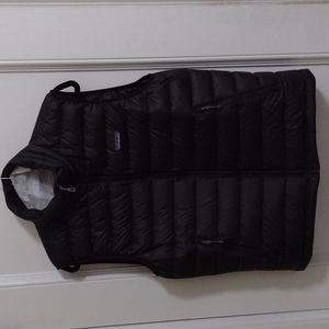 Patagonia down vest